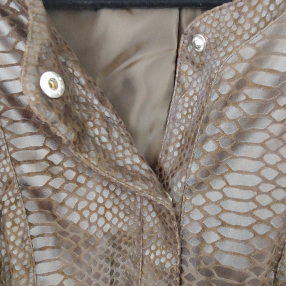 Dana Buchman Brown Snakeskin Faux Leather Medium - Picture 2 of 5